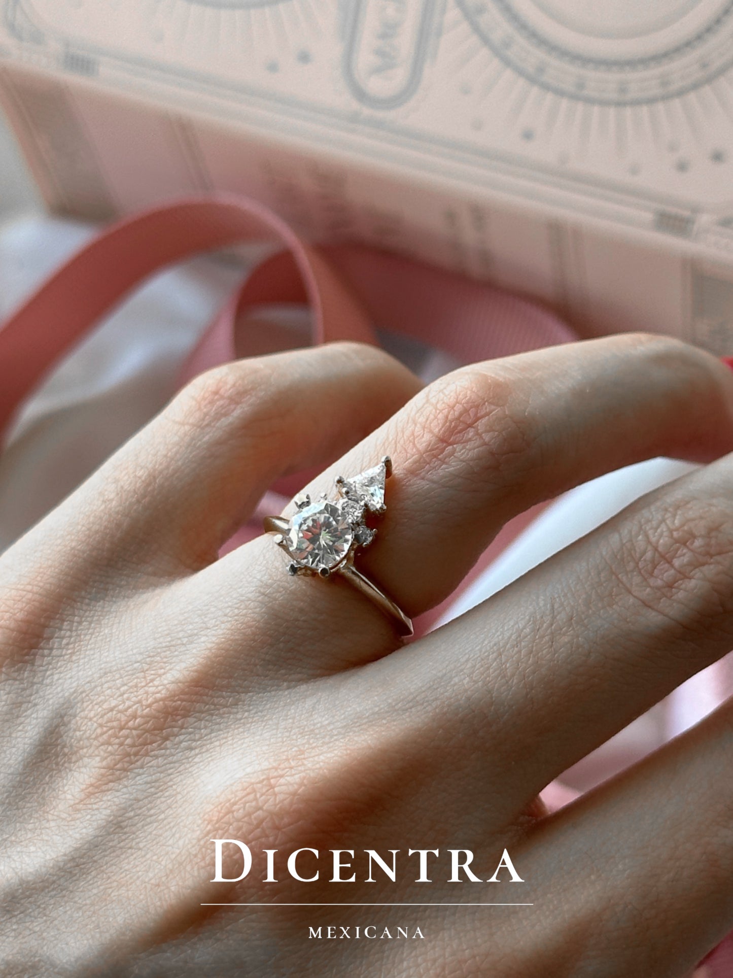 Anillo Kamra