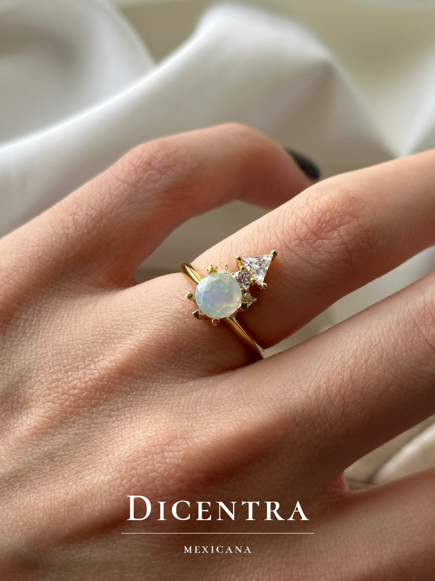 Anillo Kamra Ópalo