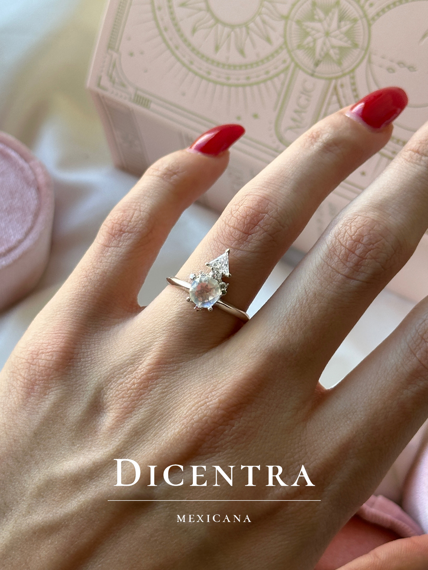 Anillo Kamra Piedra Luna