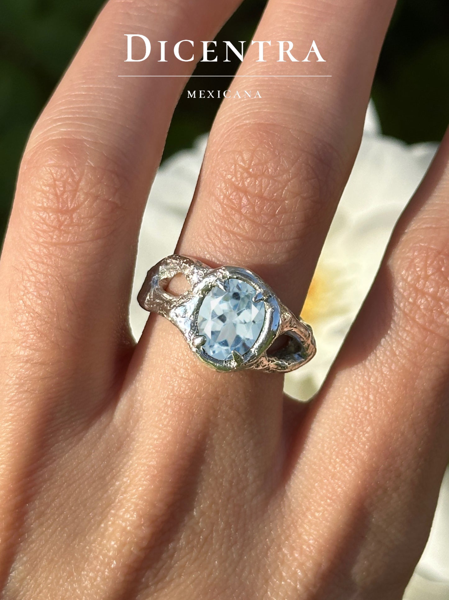 Anillo Kamil Topacio