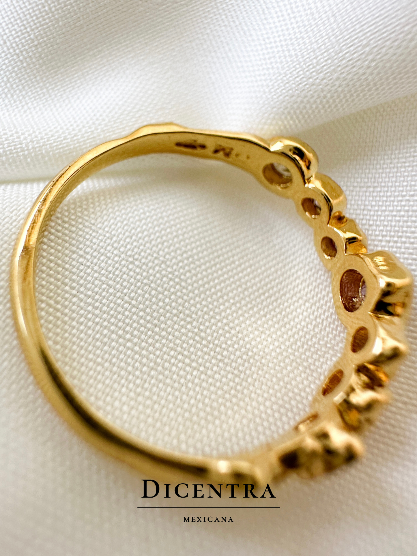 Anillo burbuja violeta