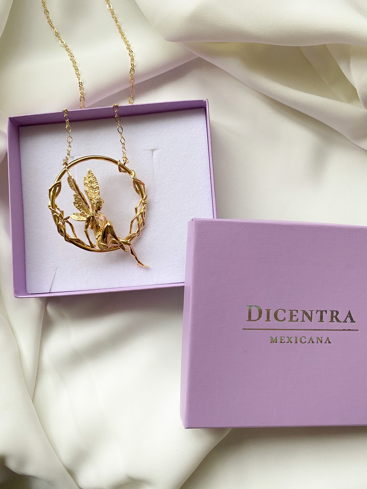 Collar Hada