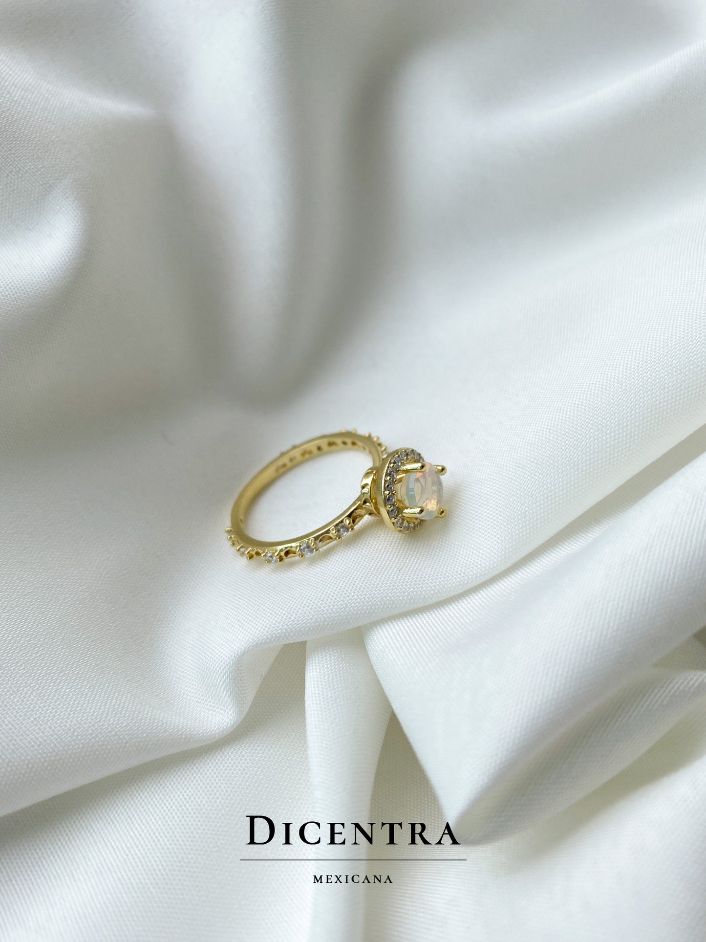 Anillo Fátima Ópalo