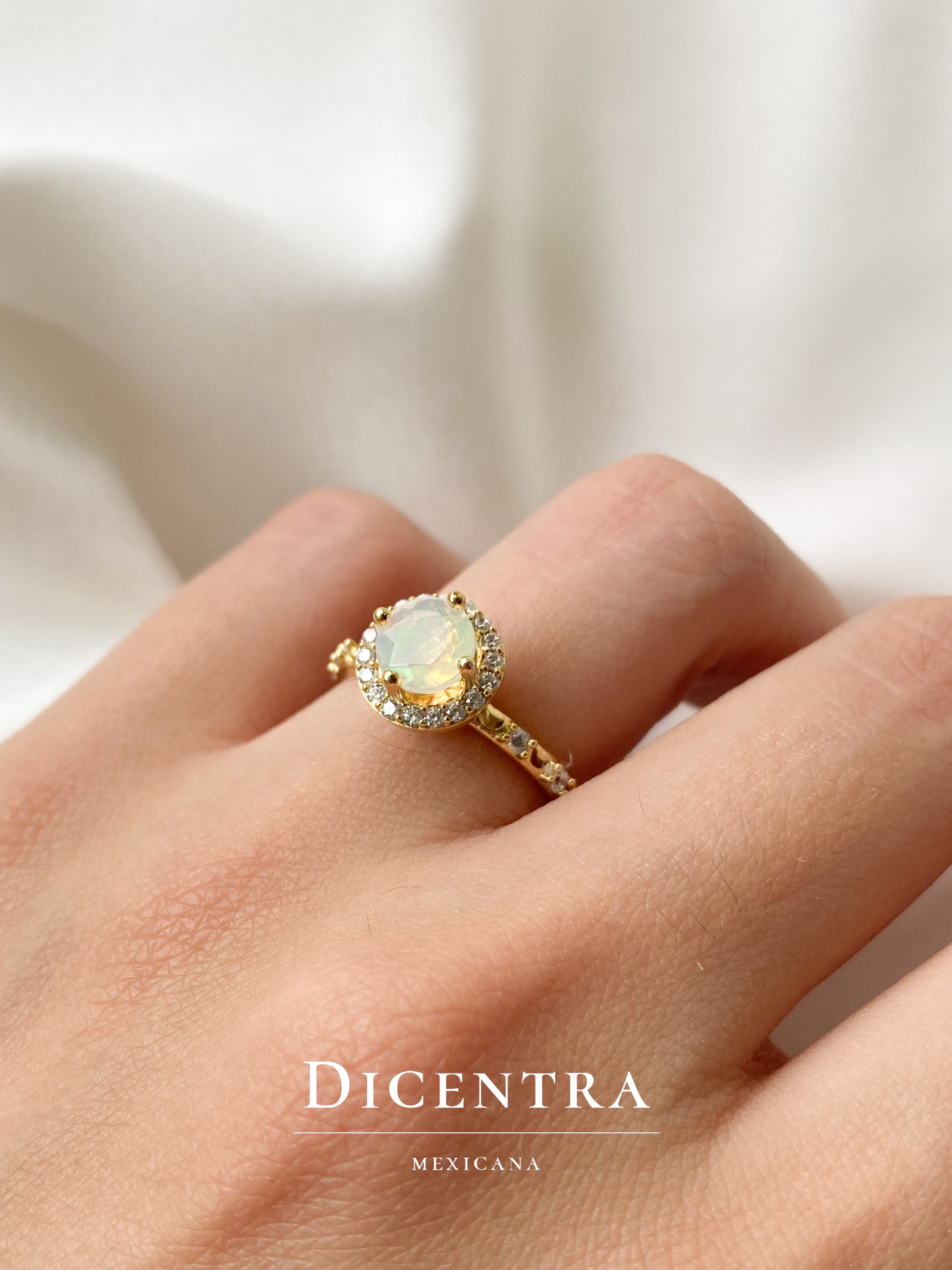 Anillo Fátima Ópalo