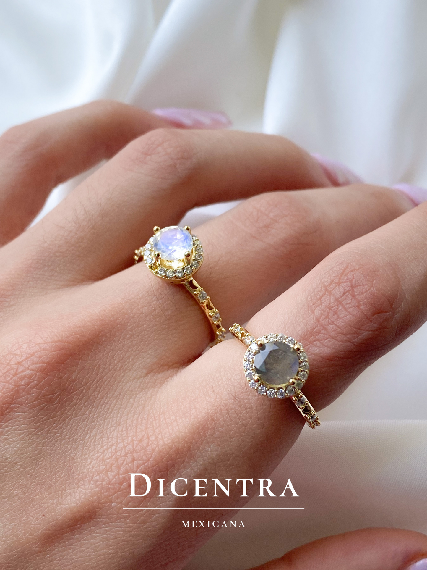 Anillo Fátima Piedra Luna