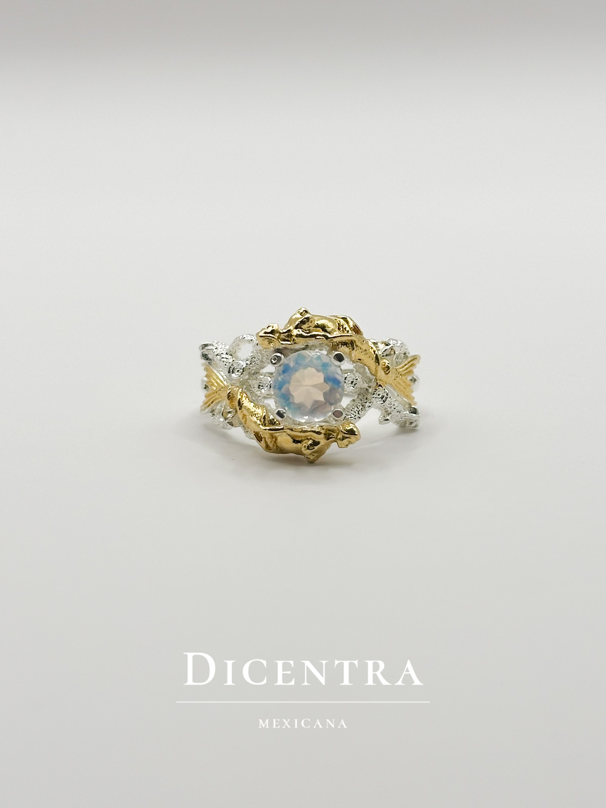 Anillo Sirena Piedra Luna