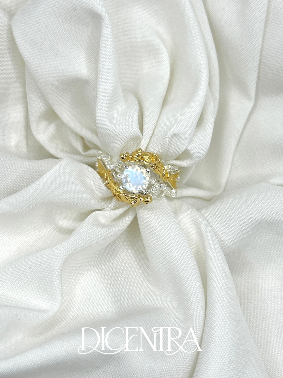 Anillo Sirena Piedra Luna
