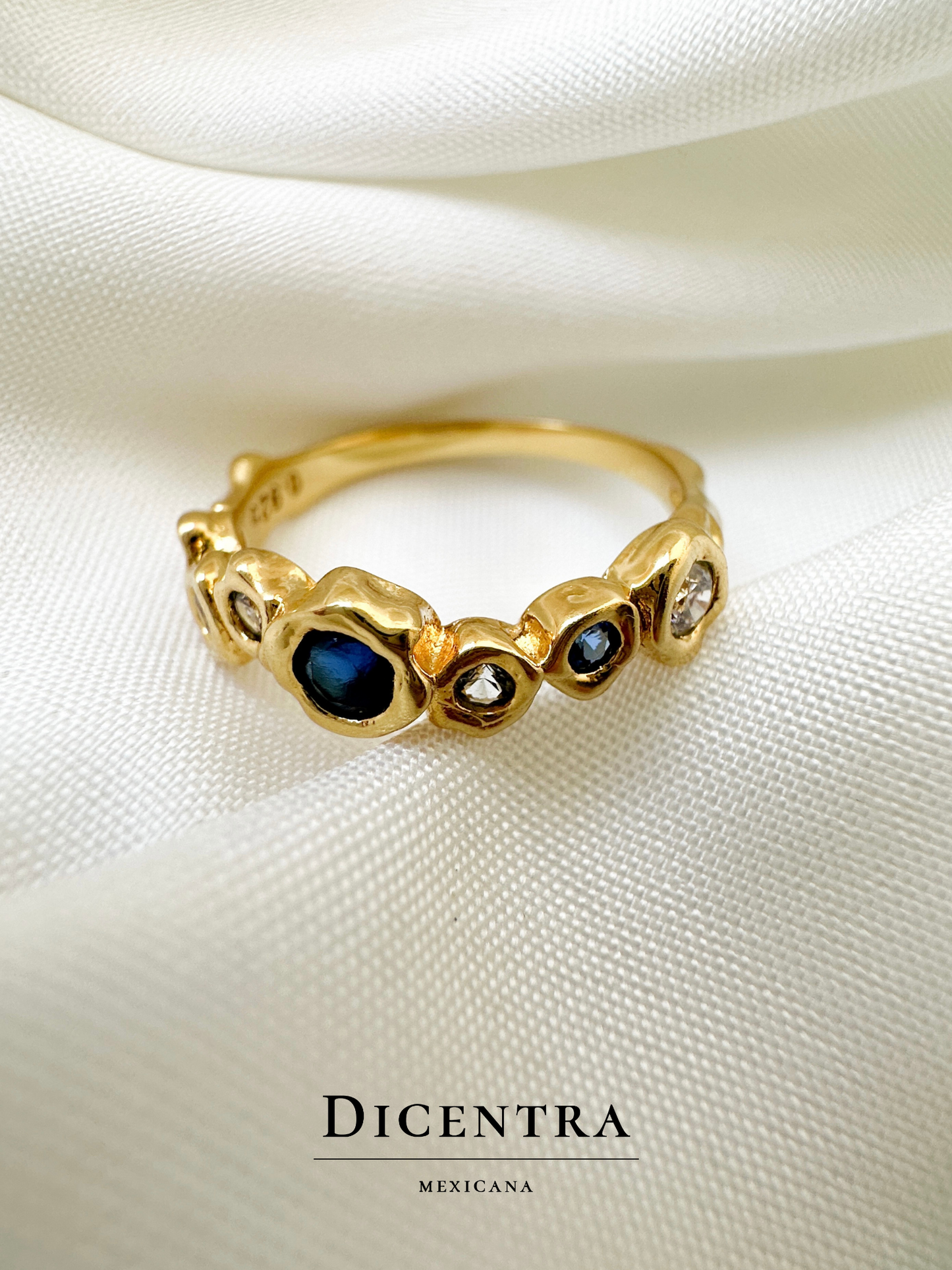 Anillo burbuja azul